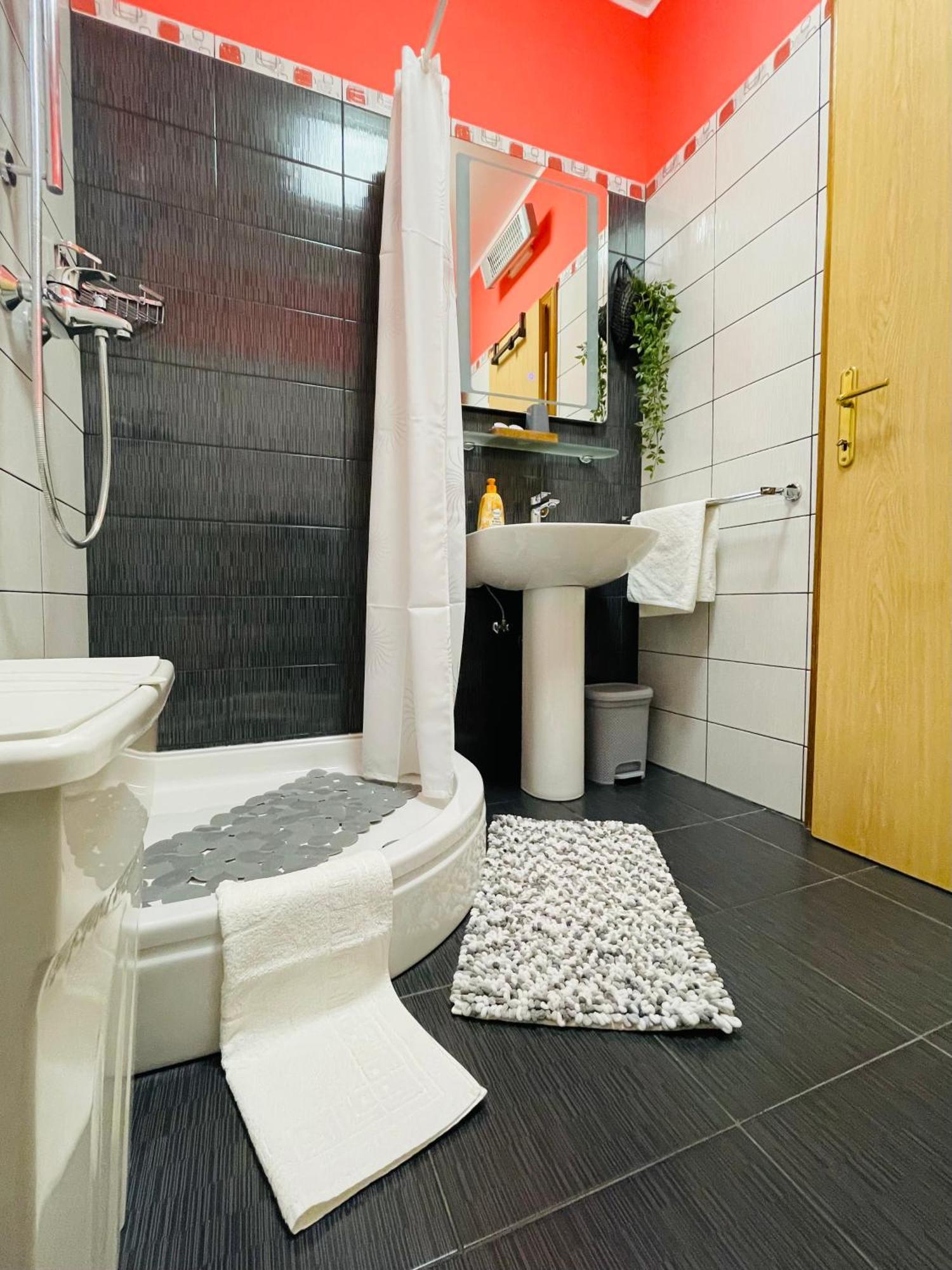 Apartment Bordeaux 29 Ровин Екстериор снимка