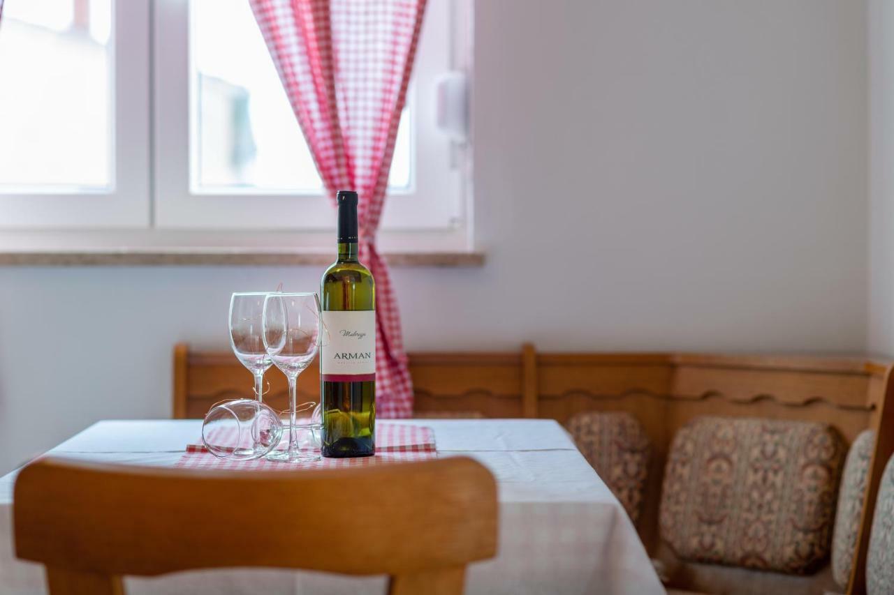 Apartment Bordeaux 29 Ровин Екстериор снимка