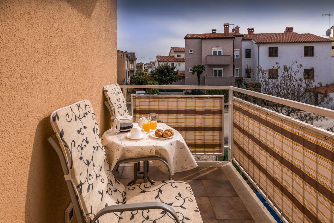 Apartment Bordeaux 29 Ровин Екстериор снимка