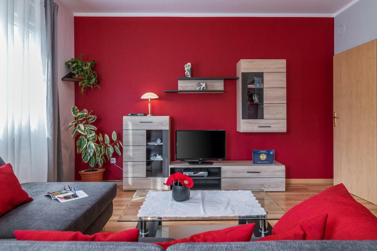 Apartment Bordeaux 29 Ровин Екстериор снимка
