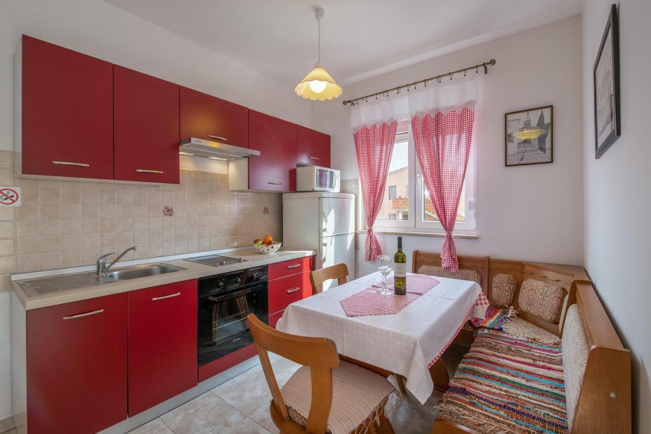 Apartment Bordeaux 29 Ровин Екстериор снимка